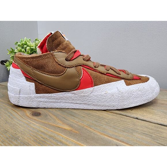 Nike Men's Blazer LOW / SACAI British Tan Patent Leather Shoes DD1877-200 10.5 - Picture 1 of 10